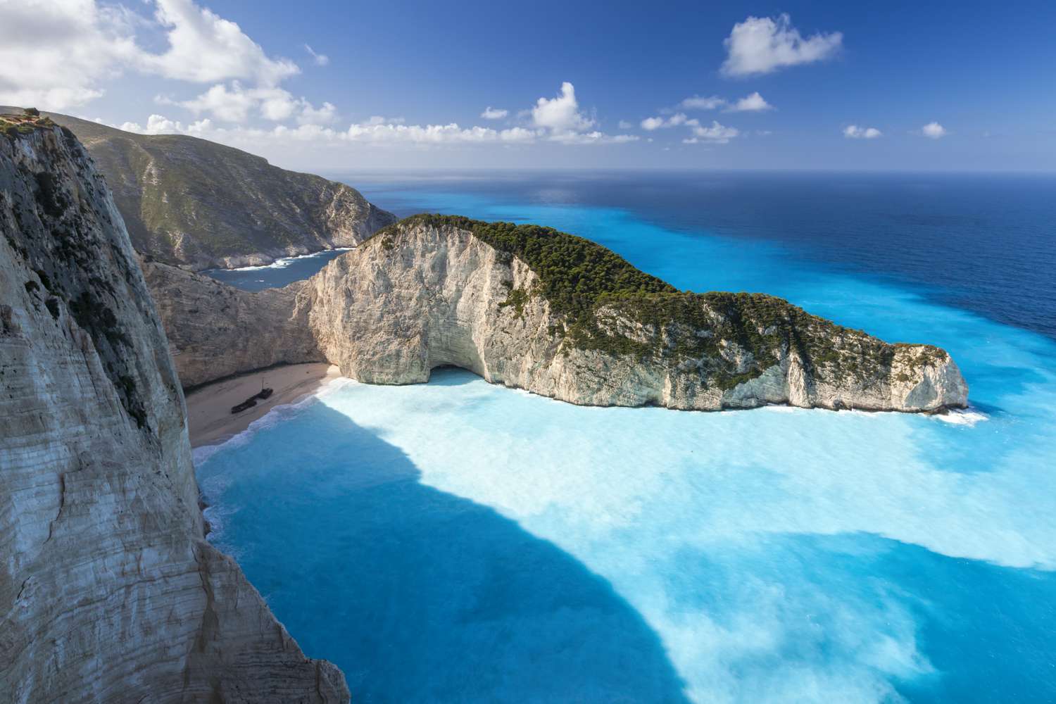 How to Get to Shipwreck Beach