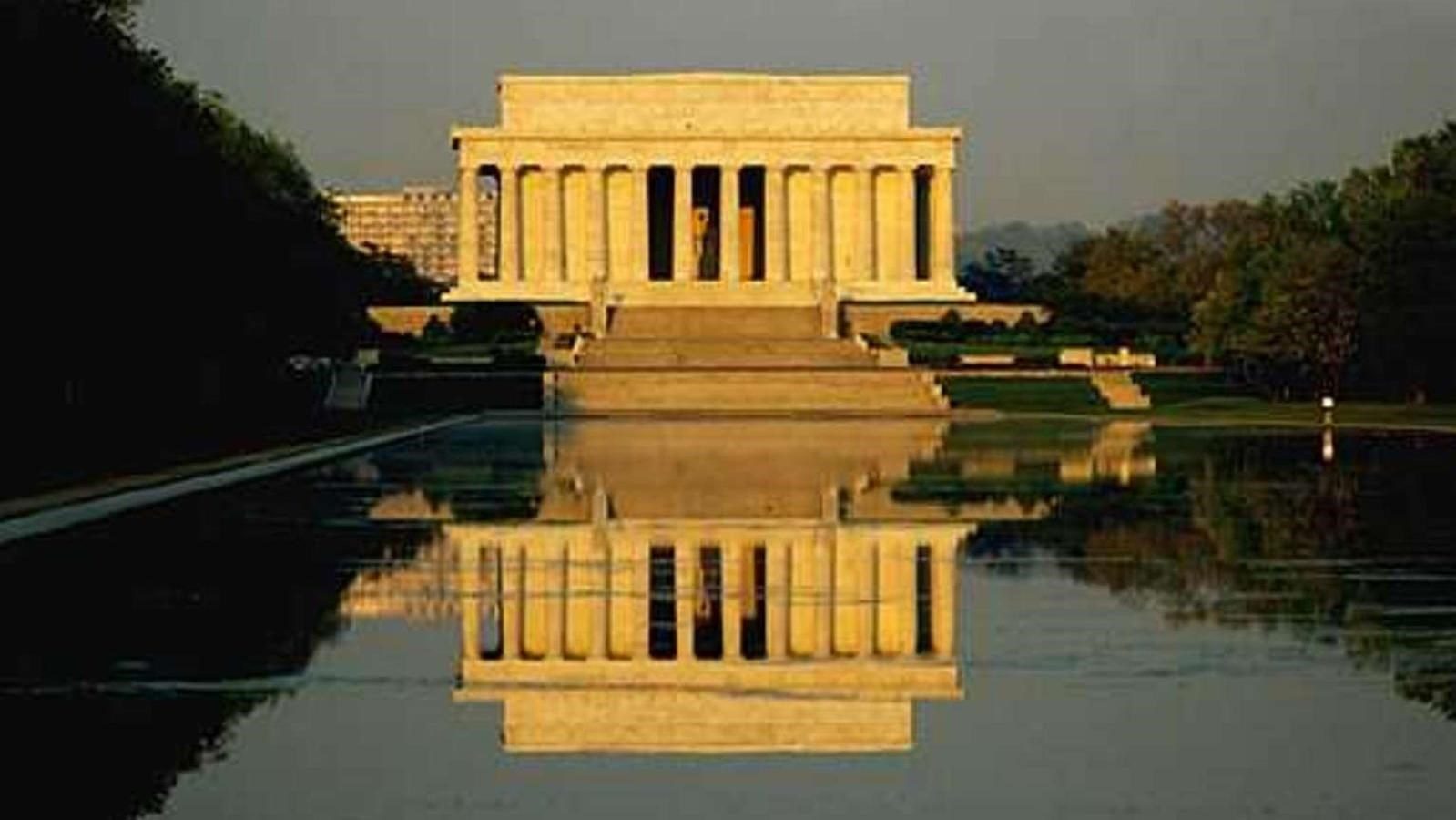 Lincoln Memorial
