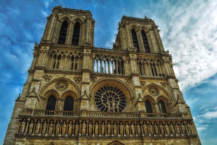 Notre Dame Paris Tour Times