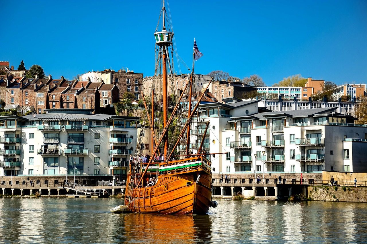 Bristol Boat Pub Tour