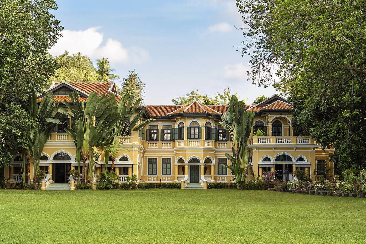 Chinpracha House