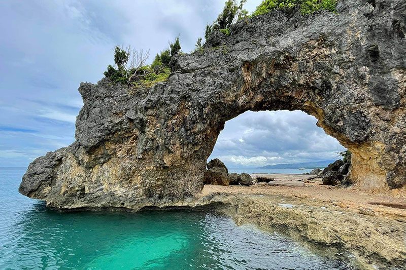 Keyhole Rock Formation