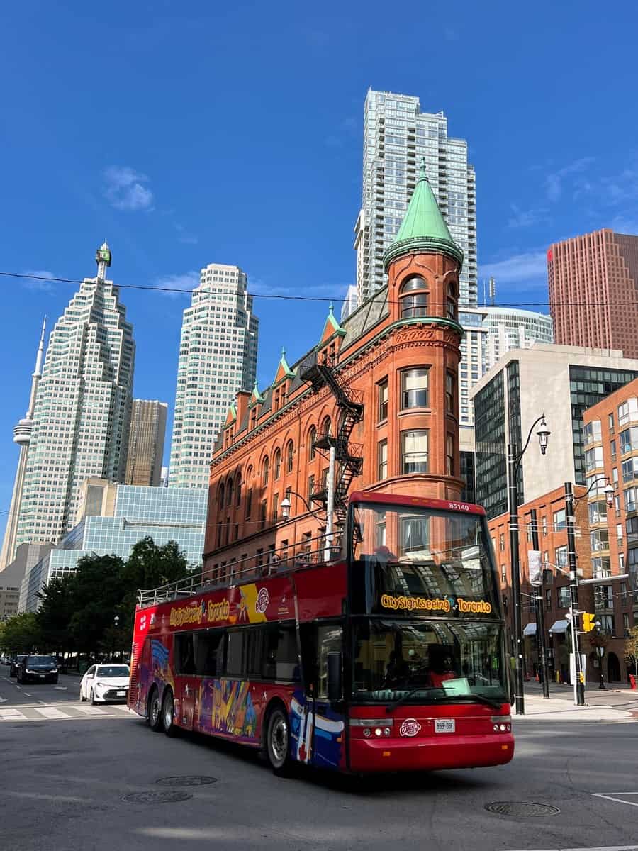 Toronto City Bus Tour
