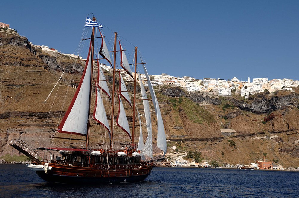 Santorini Cruise