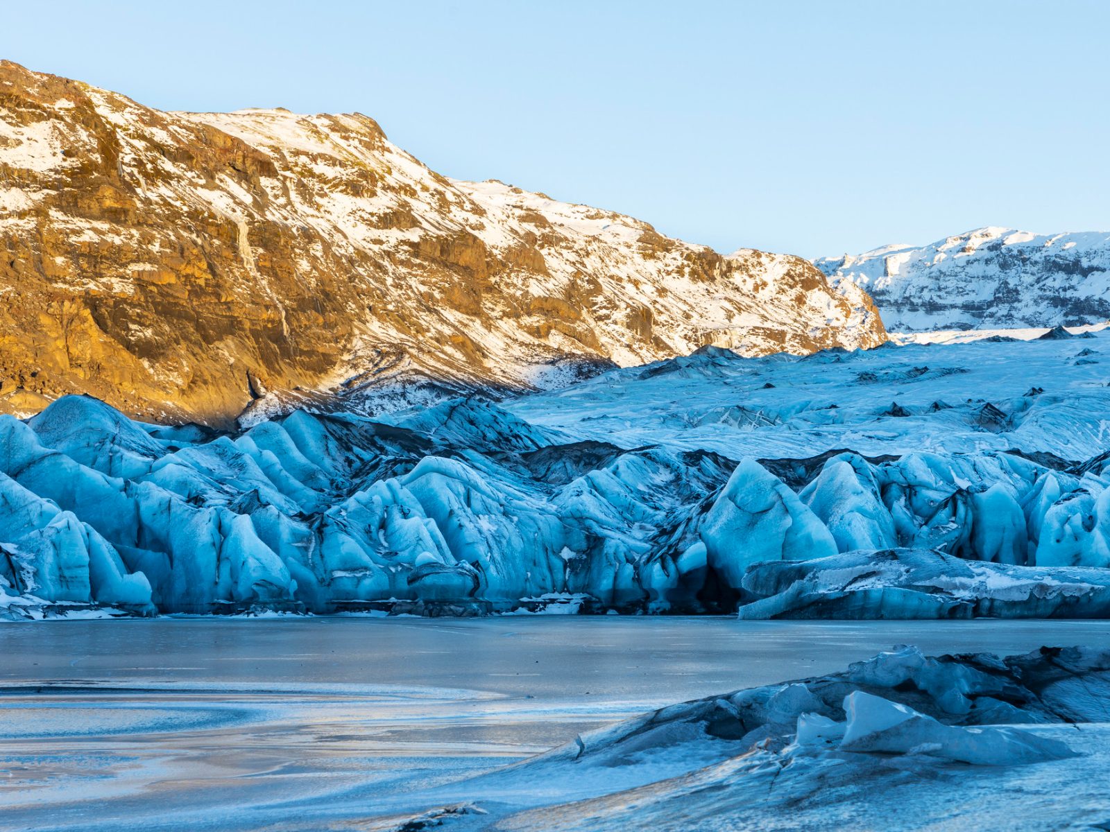 Glacier Edge Approach