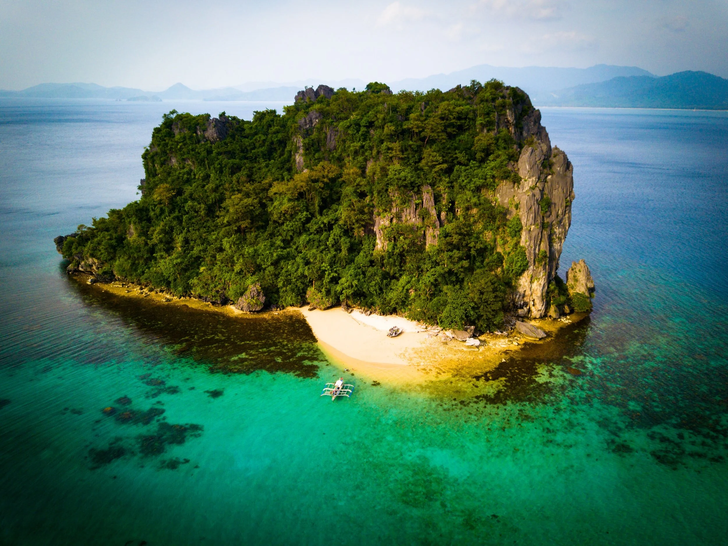 Pinagbuyutan Island