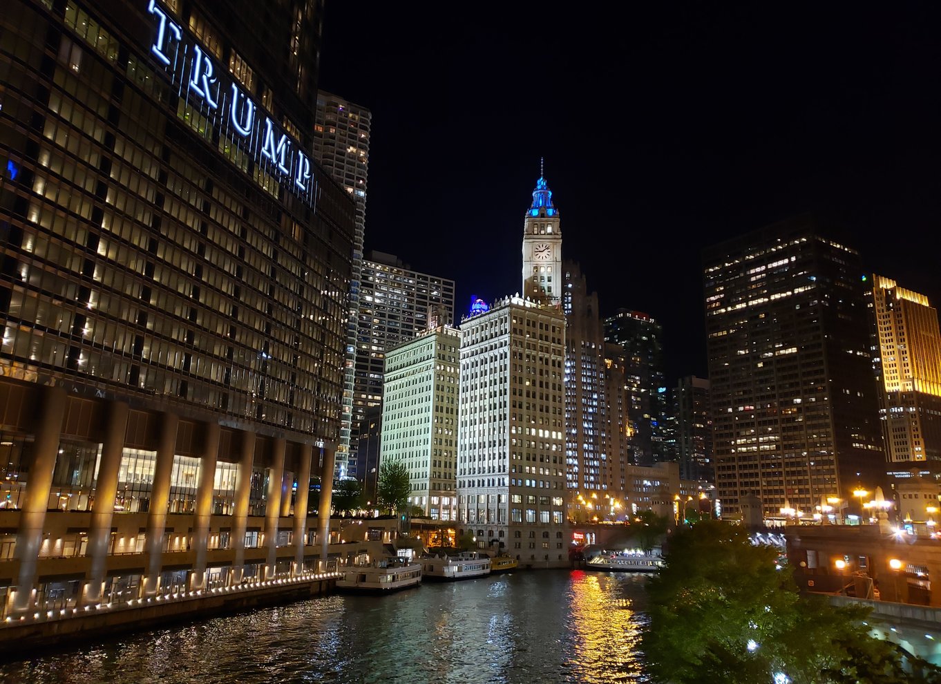Chicago Night Cruise