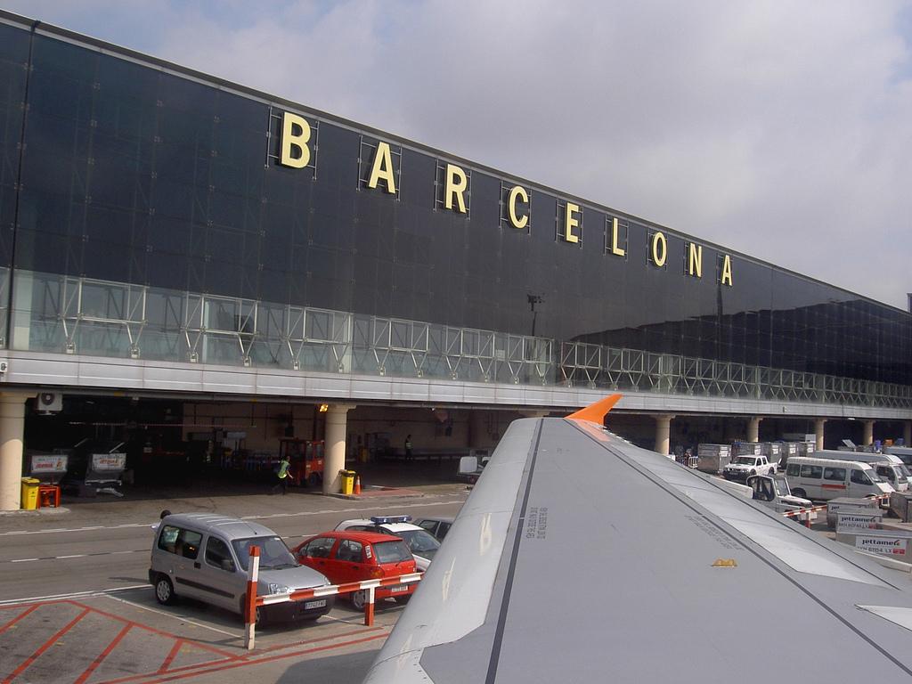 Terminal 2 Historic Facade
