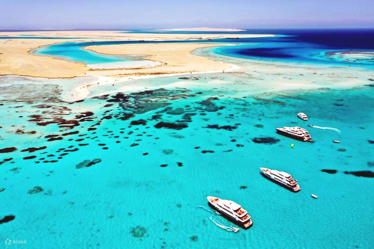 Visiting Giftun Island from Hurghada