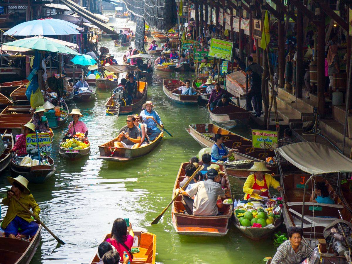 Damnoen Saduak Floating Market Tour