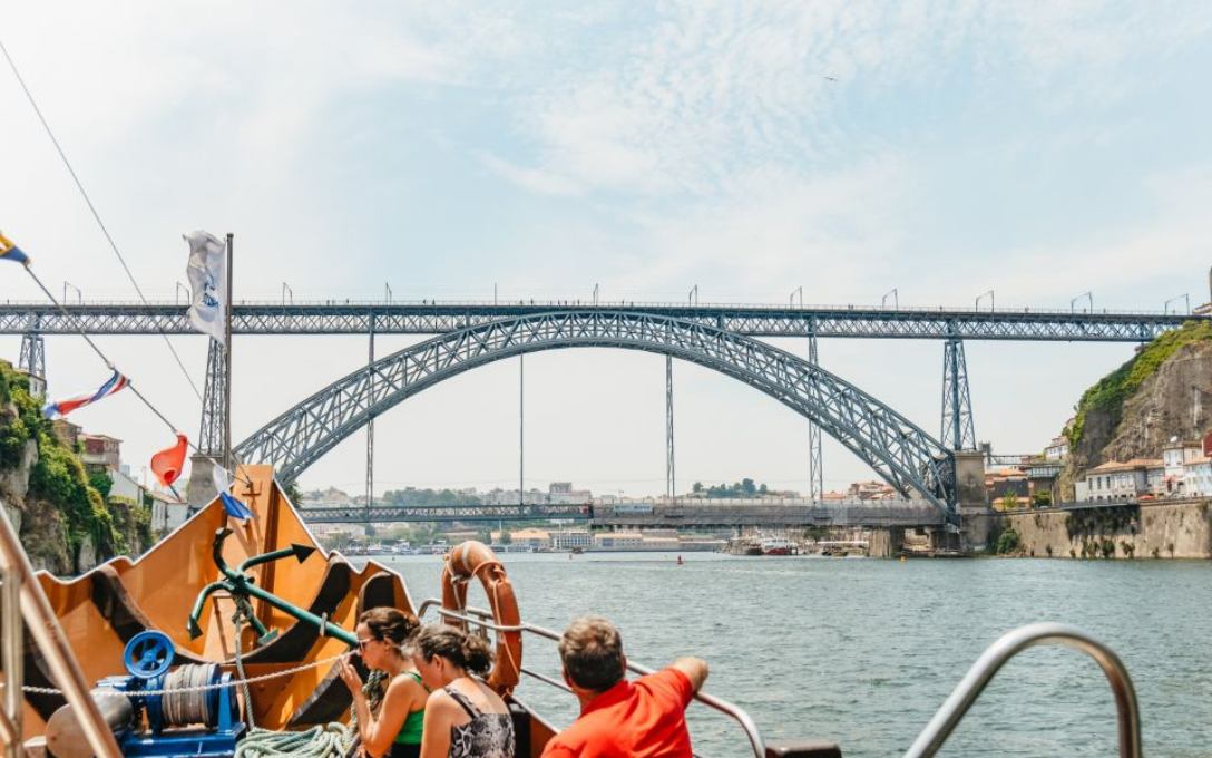 Your experience at 6 Bridges Cruise Porto
