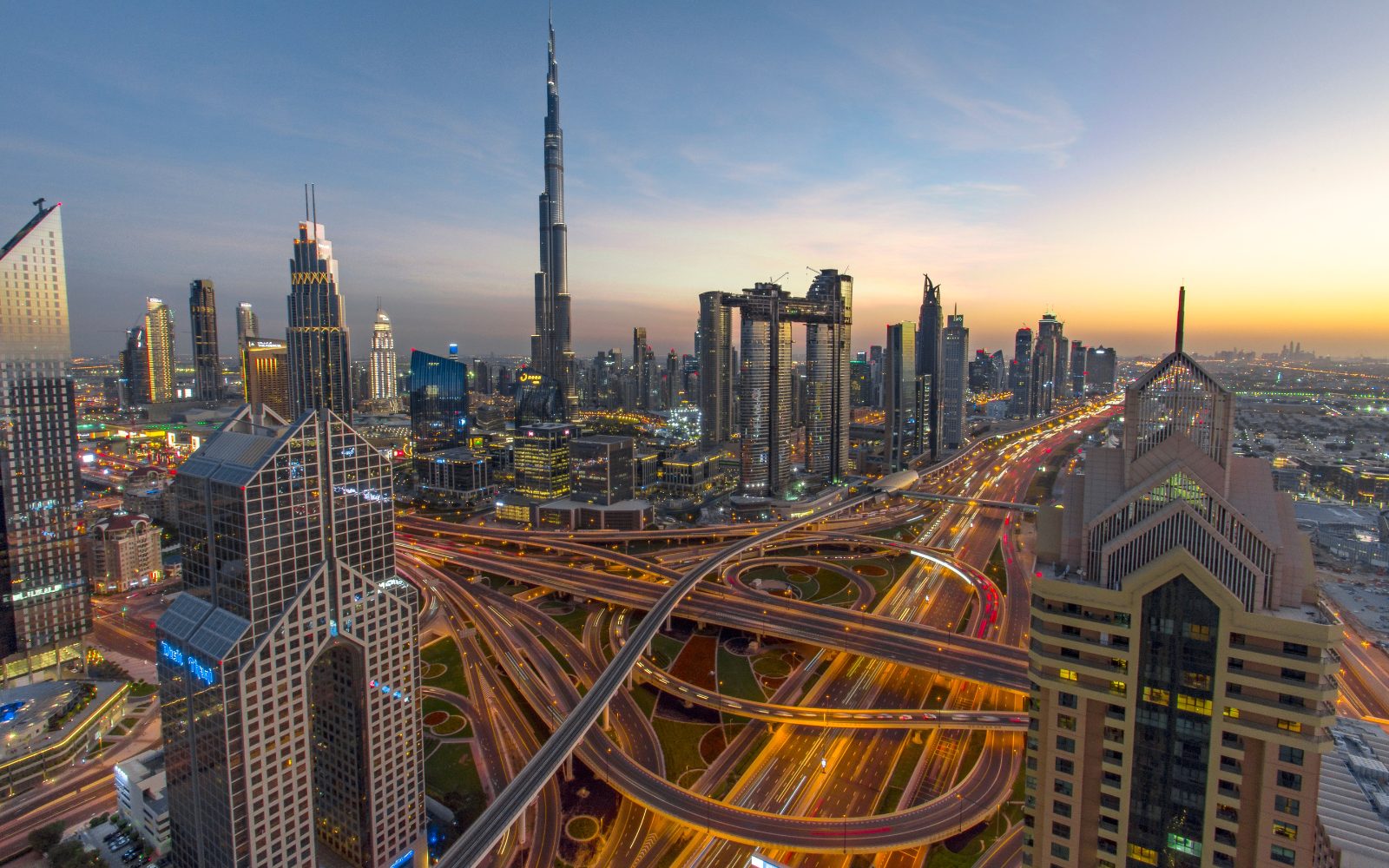 Dubai Bus Tour Across the City's Landmarks