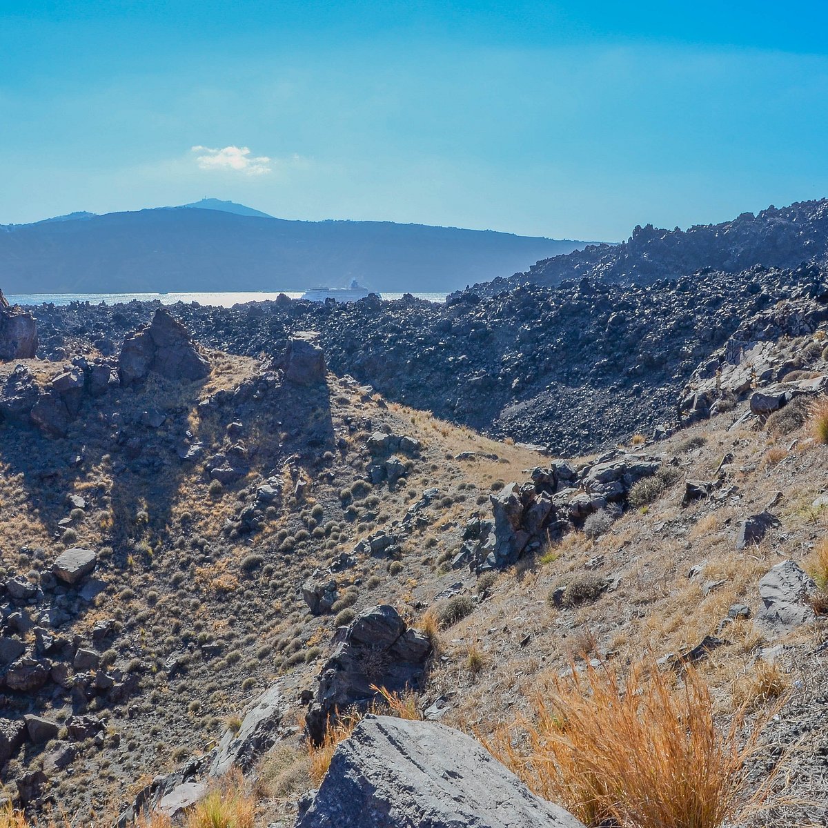 Mikri Kameni Dome