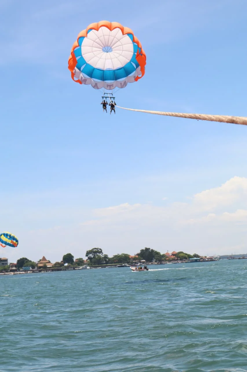 Parasailing Bali
