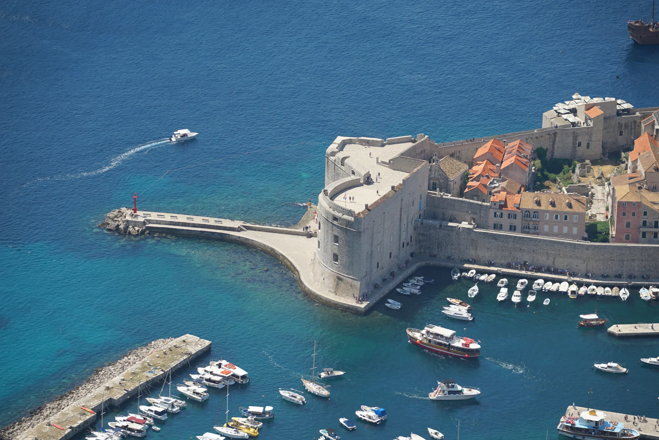 Dubrovnik Boat Tours Along the Adriatic