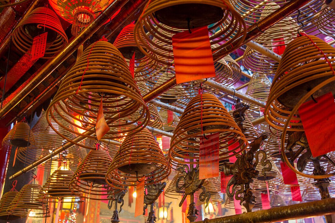 Man Mo Temple