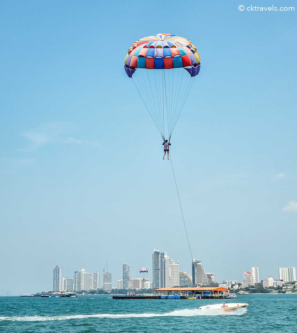 Coral Island Pattaya Parasailing