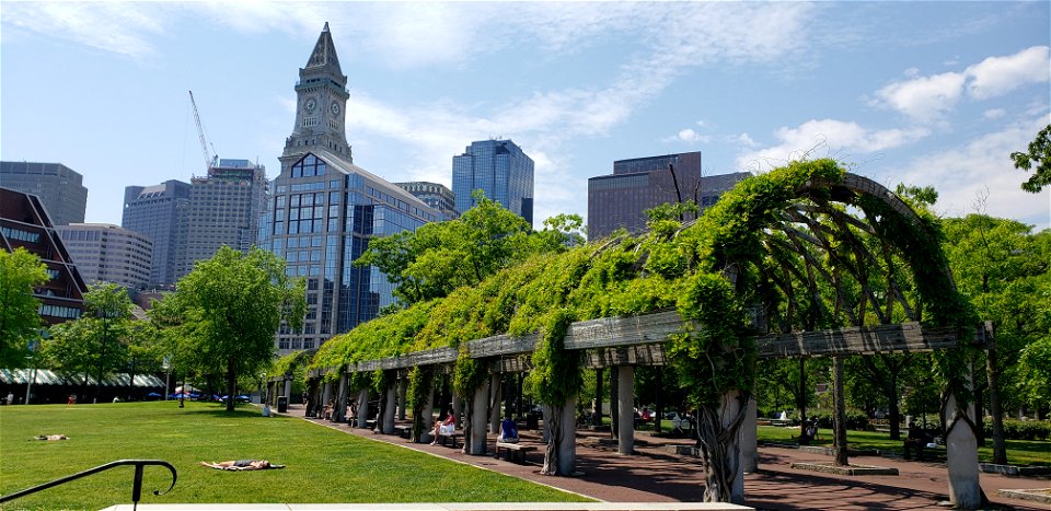 Christopher Columbus Waterfront Park