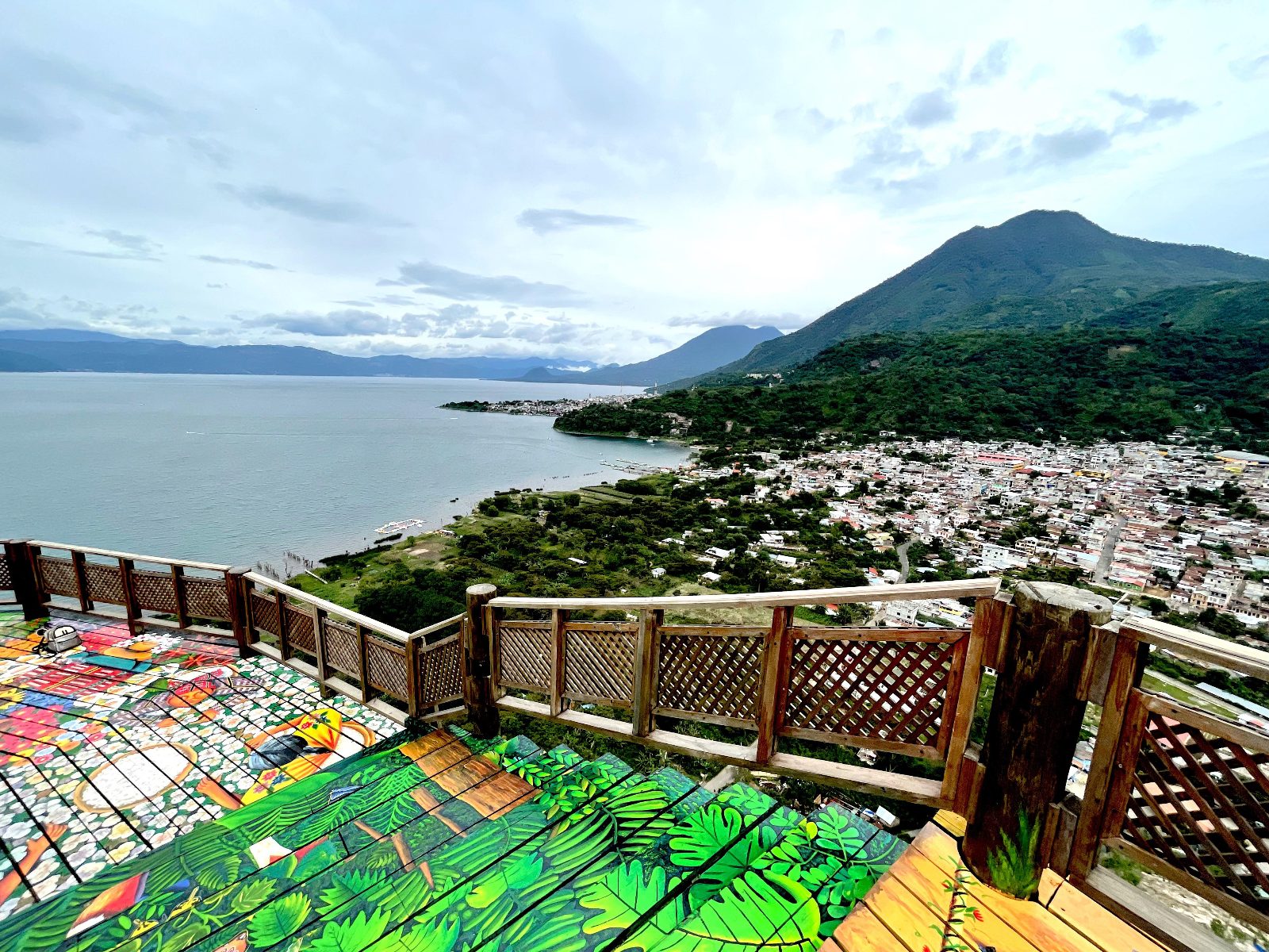 Mirador Cerro Kaqasiiwaan