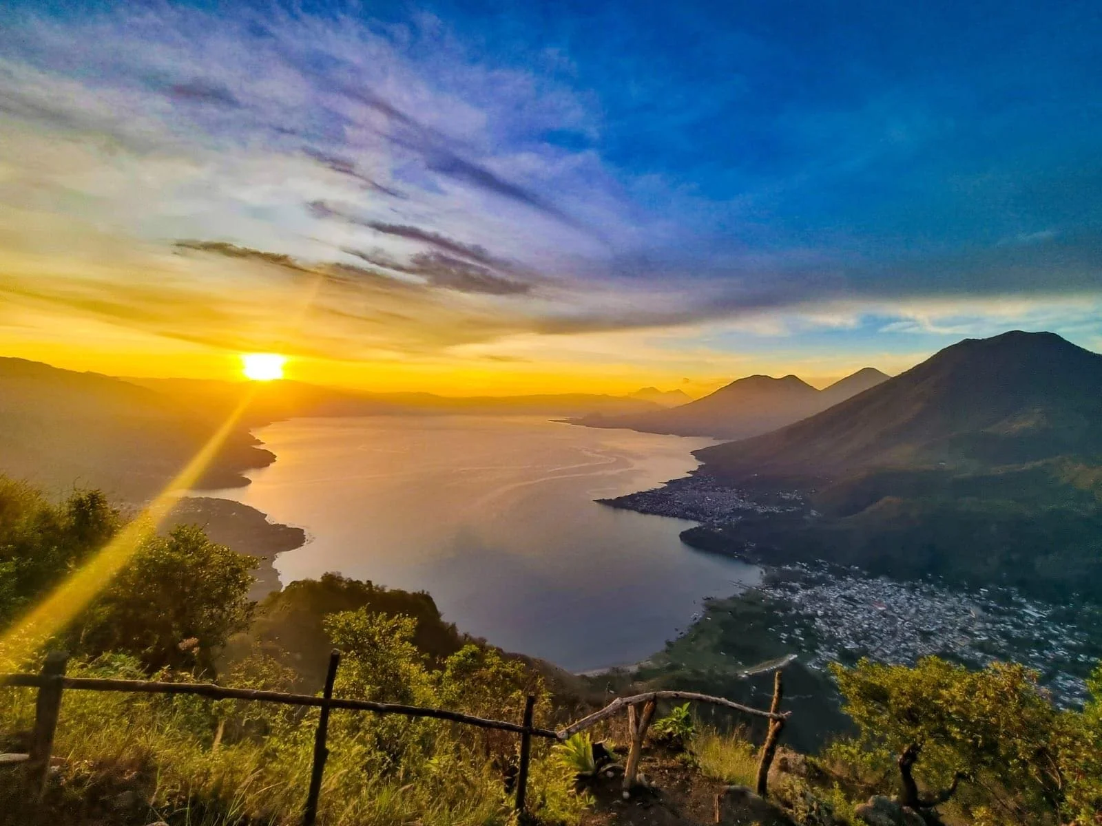 Indian Nose Sunrise Hike From Panajachel