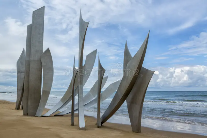 Les Braves Monument