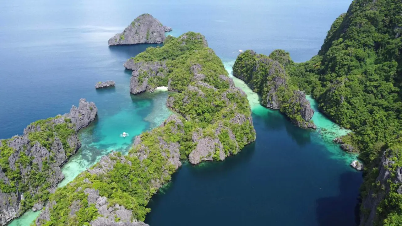 Tour B vs Tour C El Nido