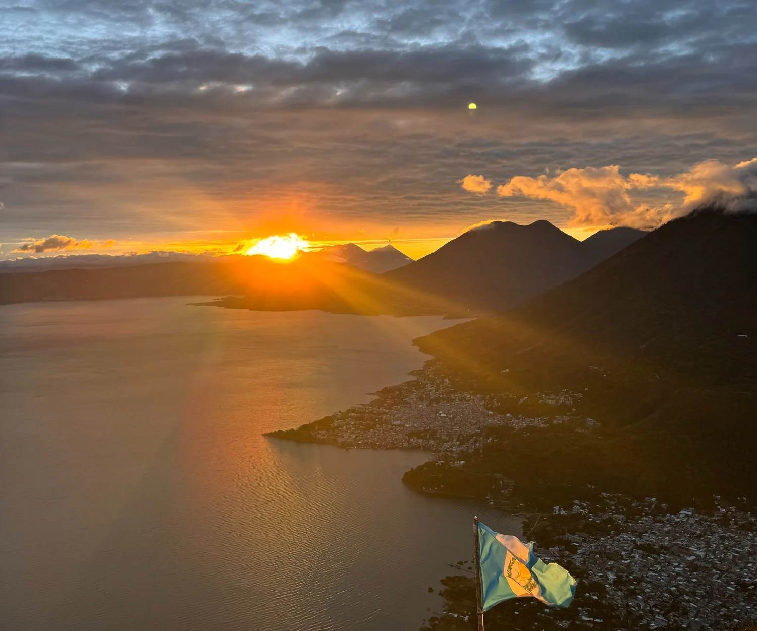 Rostro Maya Summit Platform