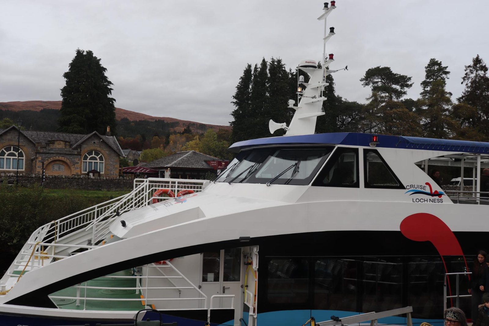 Bow rail on the open deck