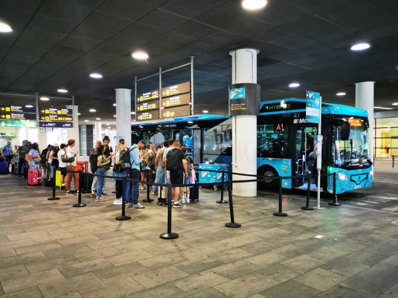 Barcelona Airport Transfer T2 to T1
