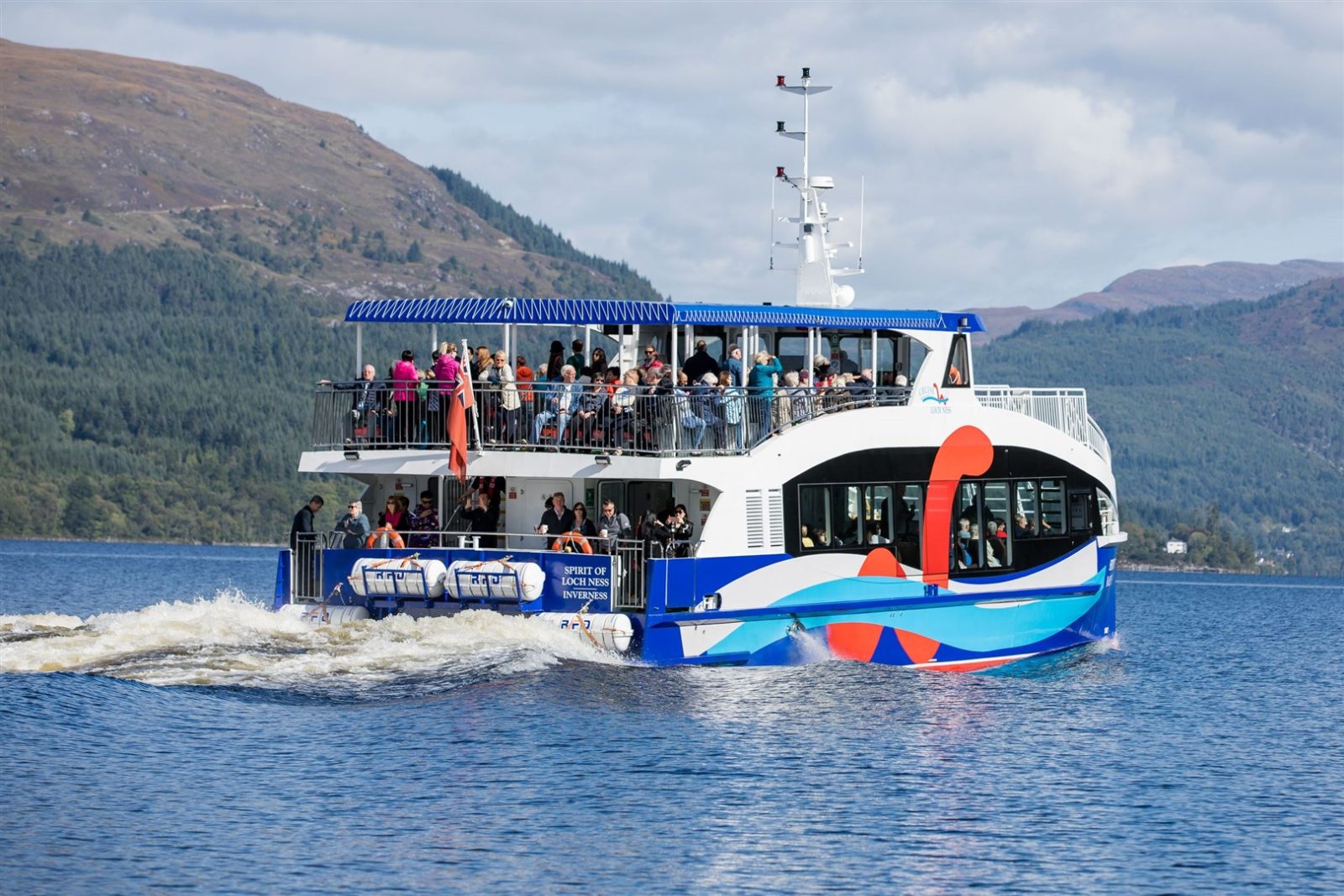 Board the cruise boat