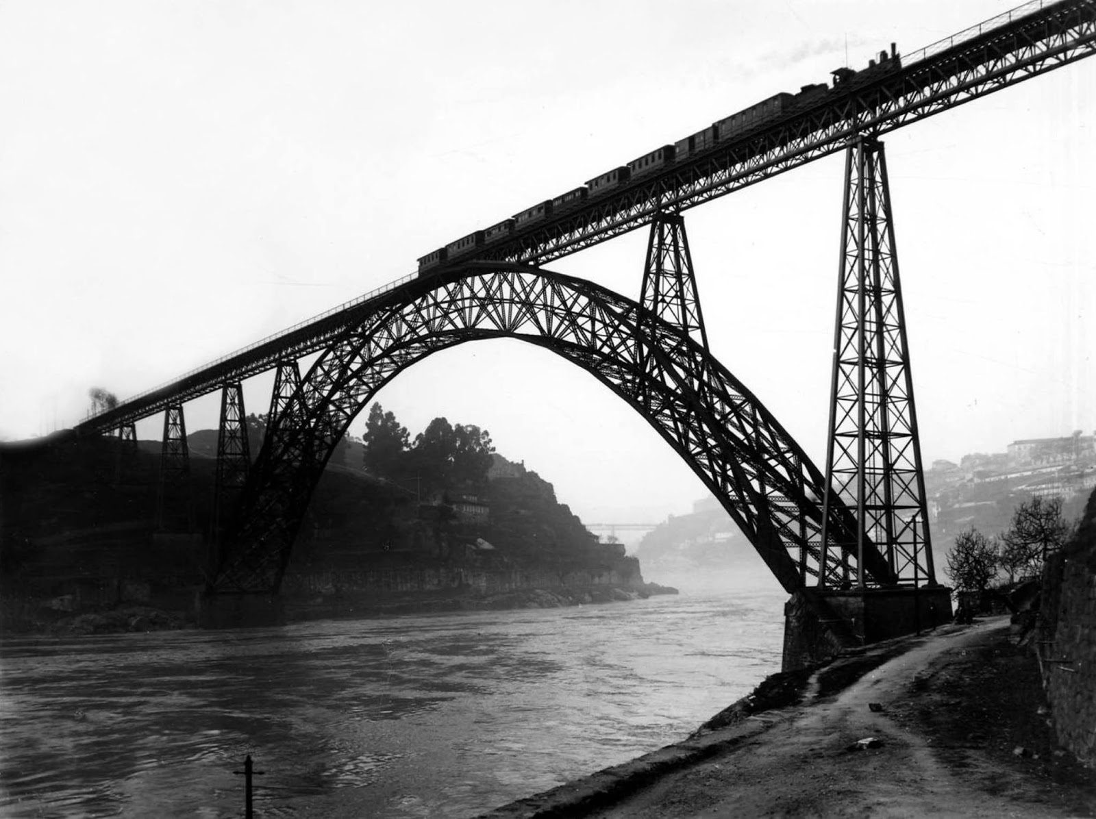 Ponte Maria Pia
