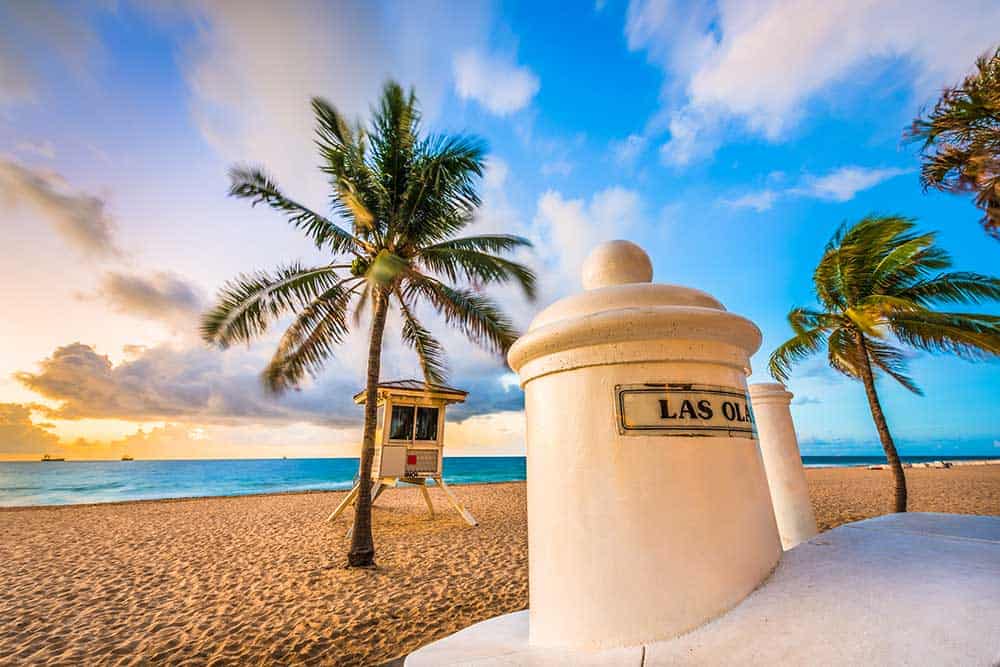Las Olas Beach