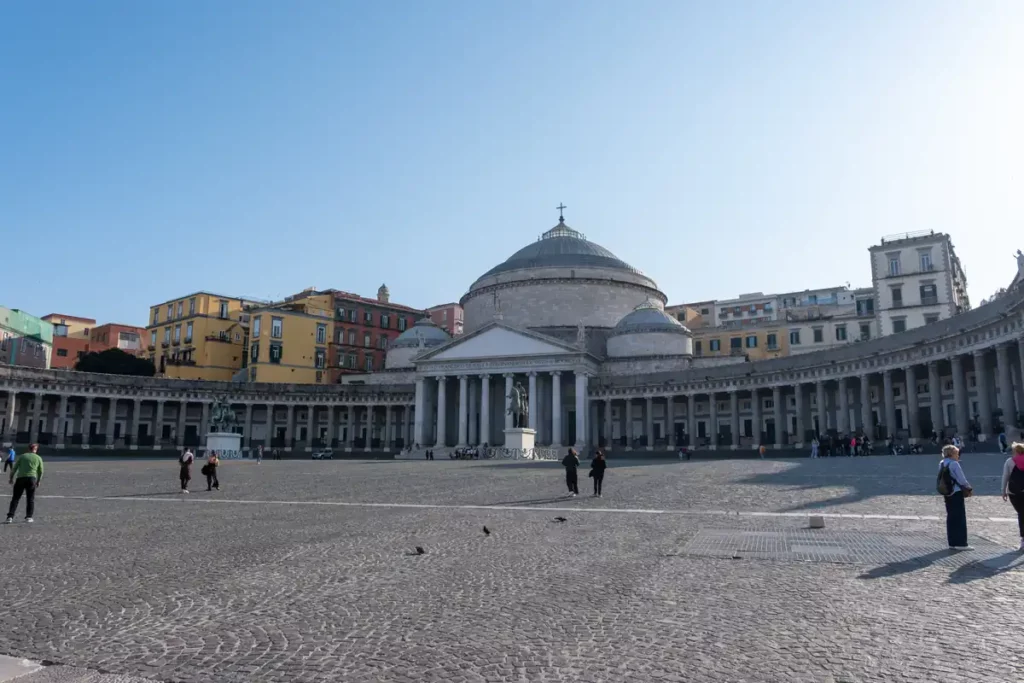 Naples Walking Tour Free