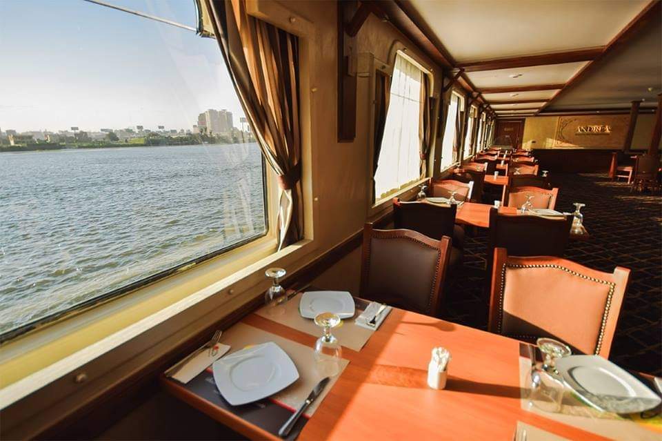 Panoramic Dining Room Windows