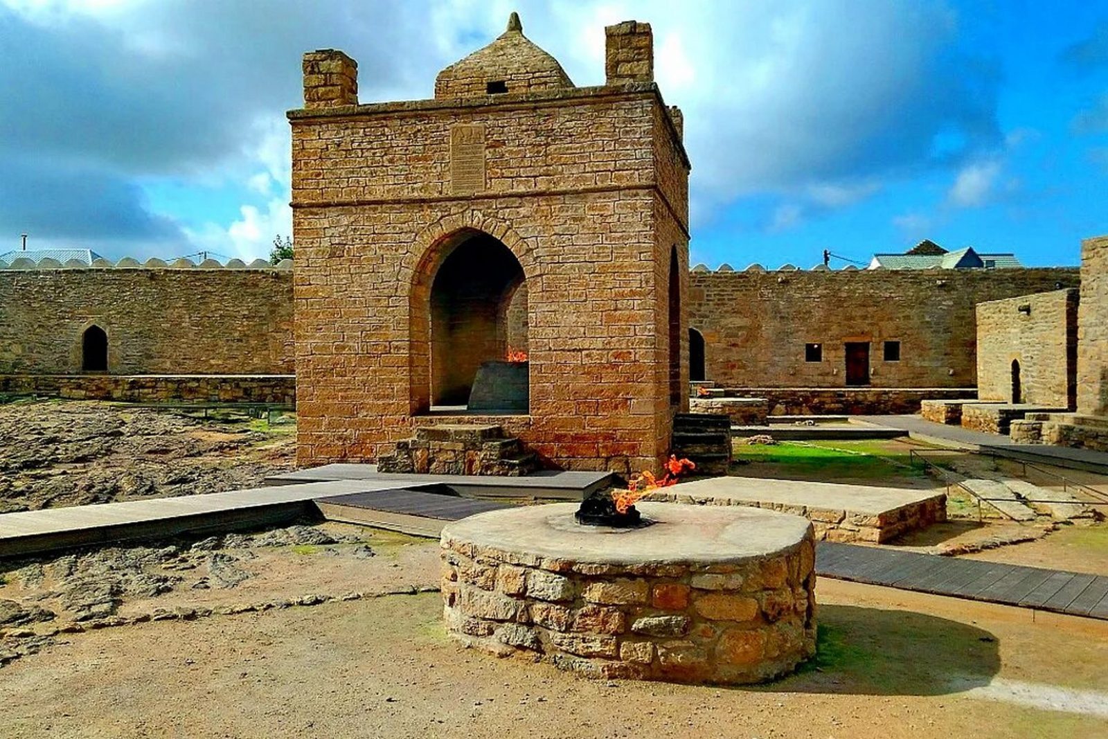 Ateshgah Fire Temple