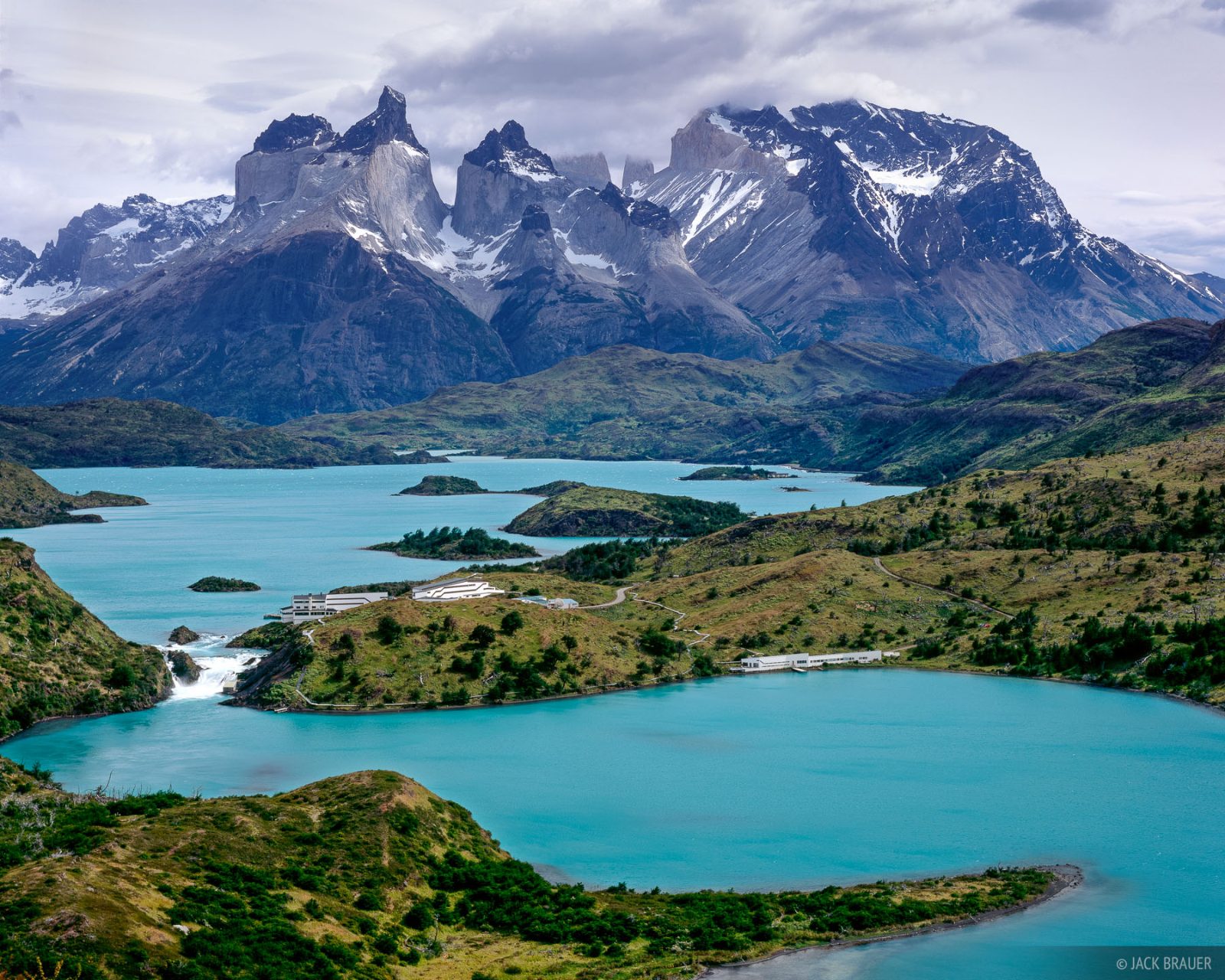 Lago Pehoe Viewpoint