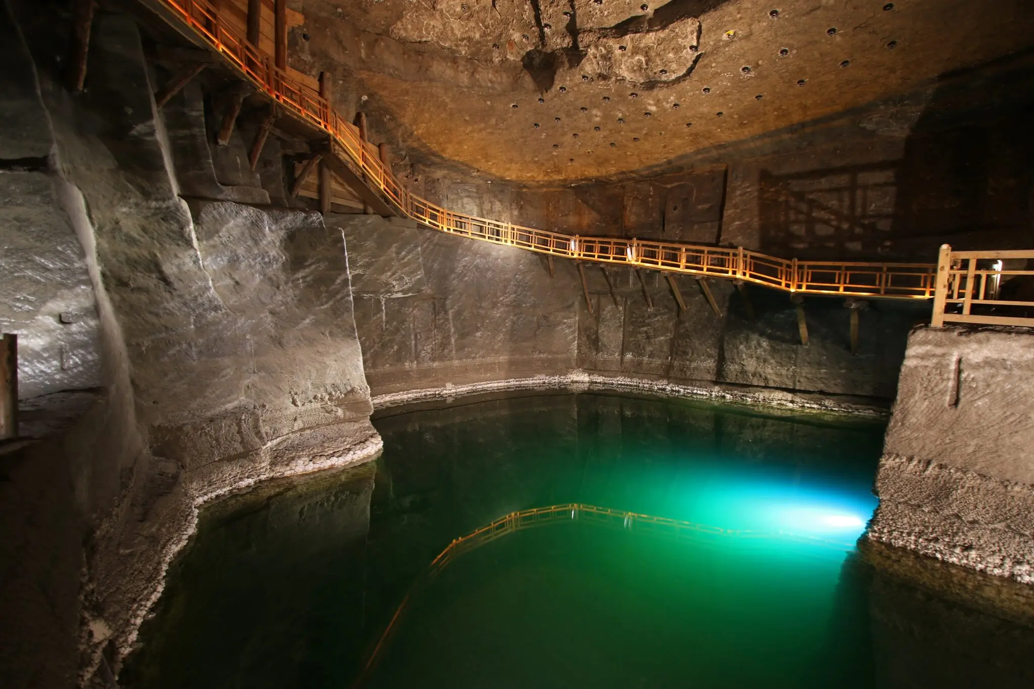 Erazm Barącz Chamber