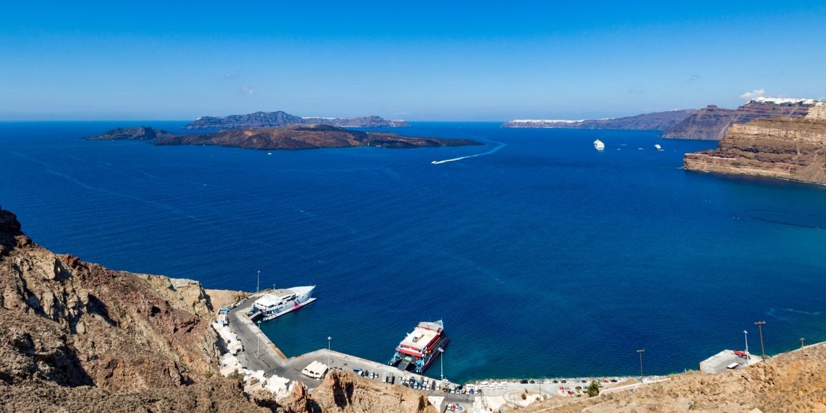 Return to Athinios Port