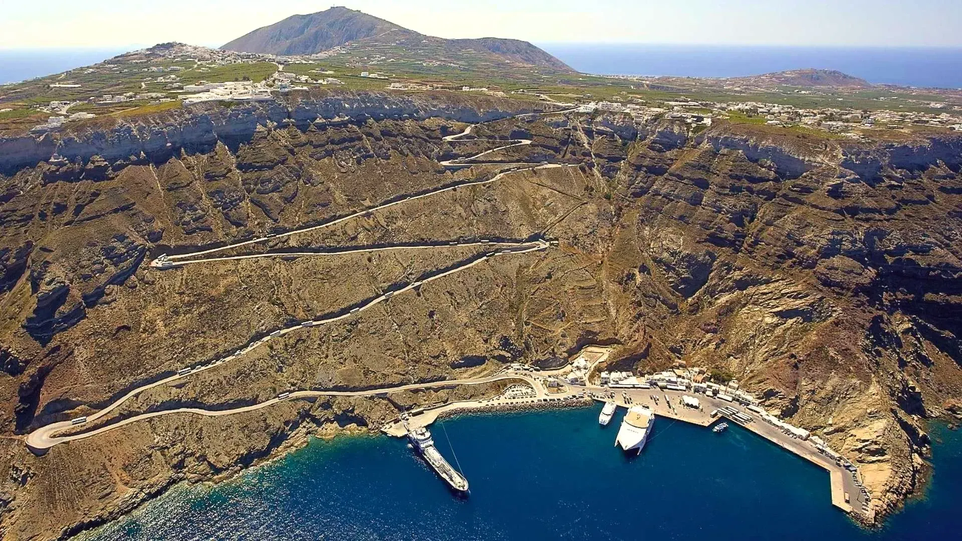 Athinios Port