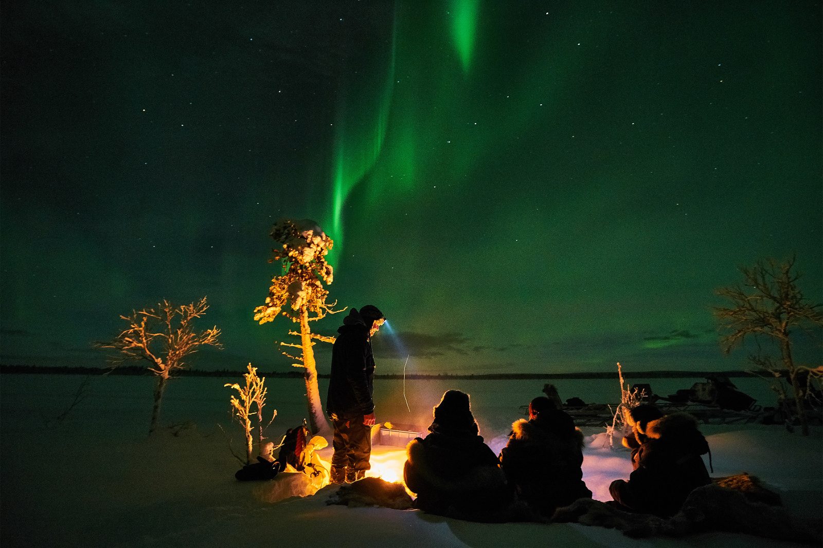 Aurora Observation and Campfire