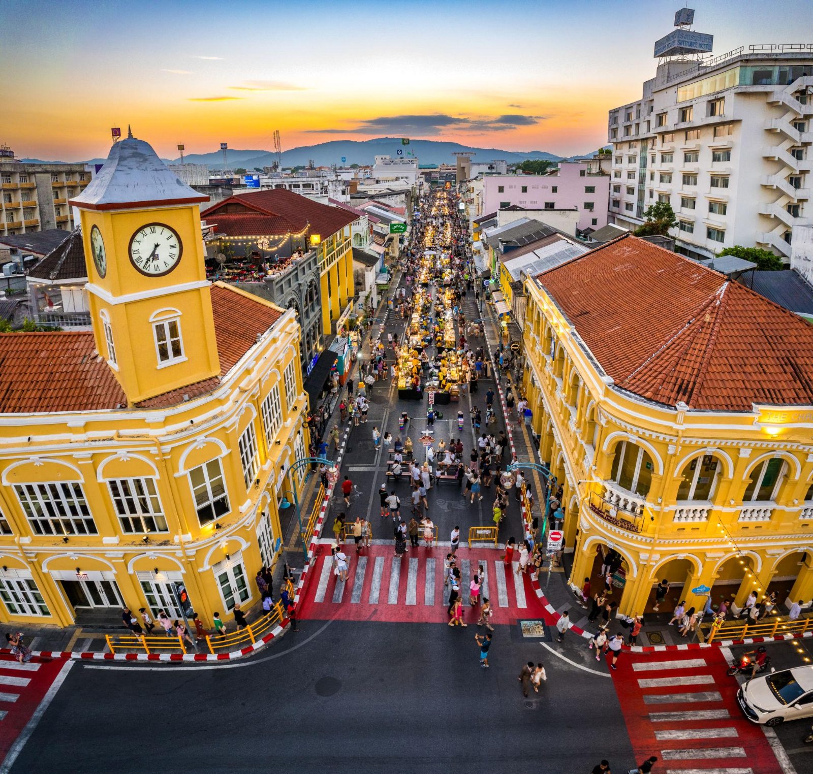 Phuket City Tour