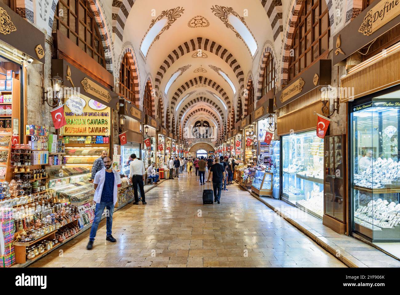Istanbul Food Tour Through Karaköy and Beyoğlu