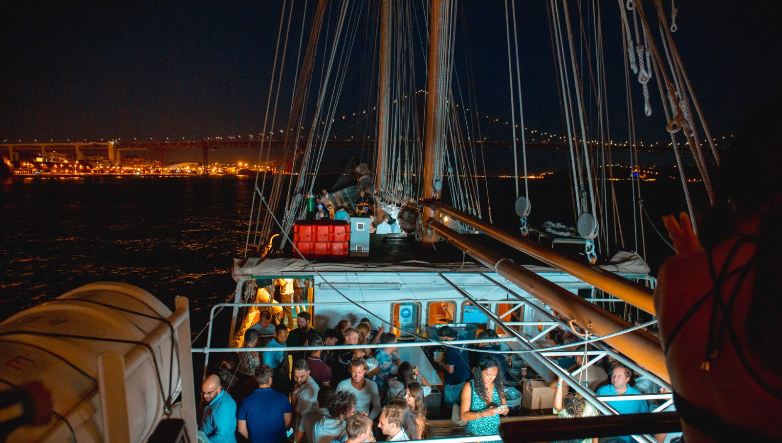 Lisbon Boat Party Reviews