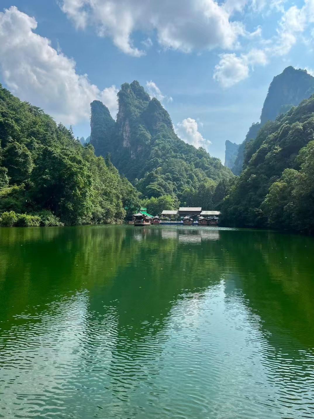 Baofeng Lake