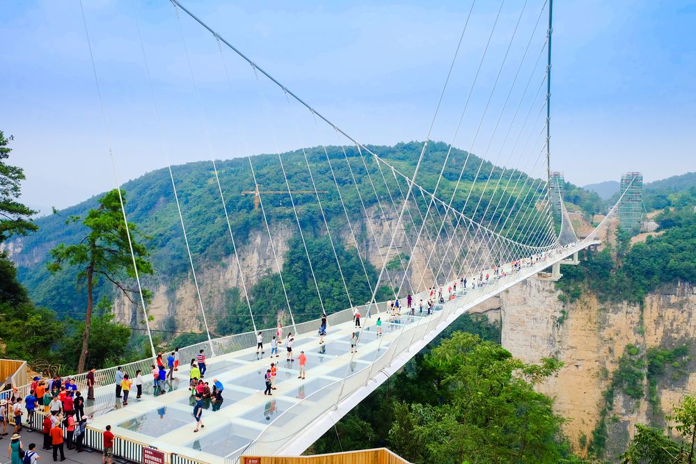 Bridge Approach Corridor