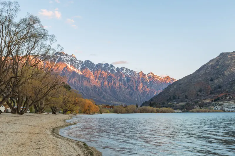 Can You Swim in Lake Wakatipu