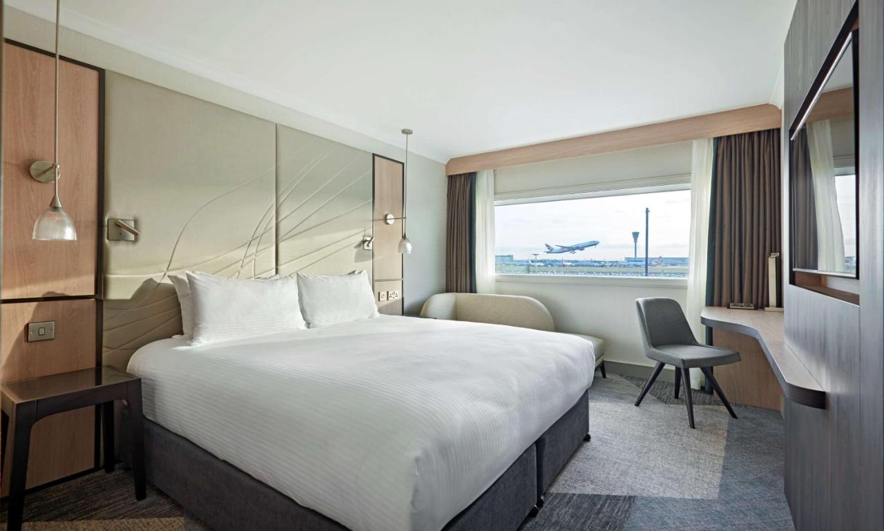 Airport Hotel