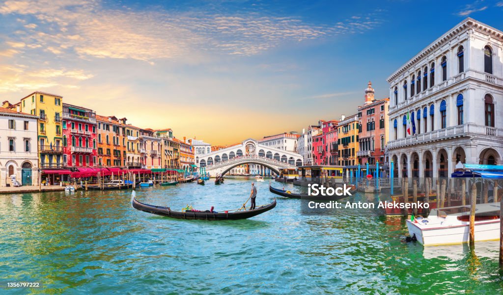 Canal Transit