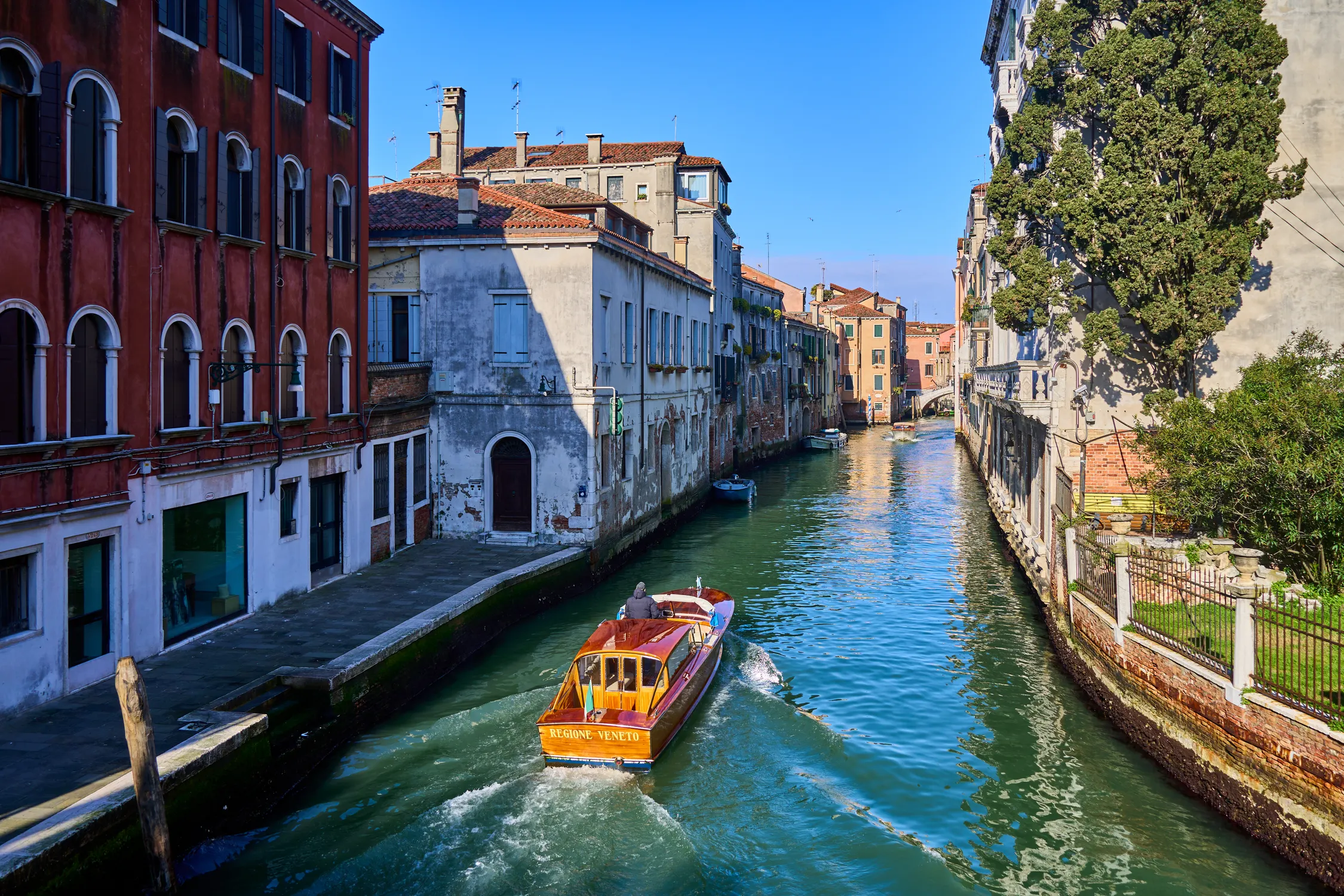 Lagoon Waterway Perspective