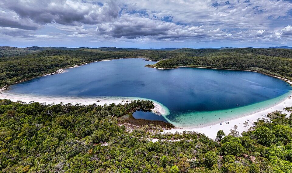 Lake McKenzie